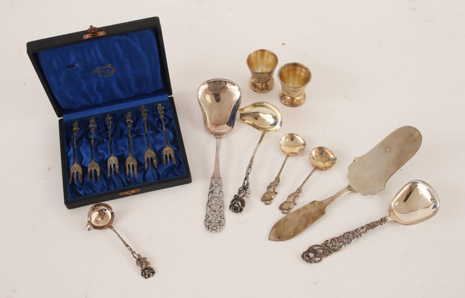 Parti silverföremål