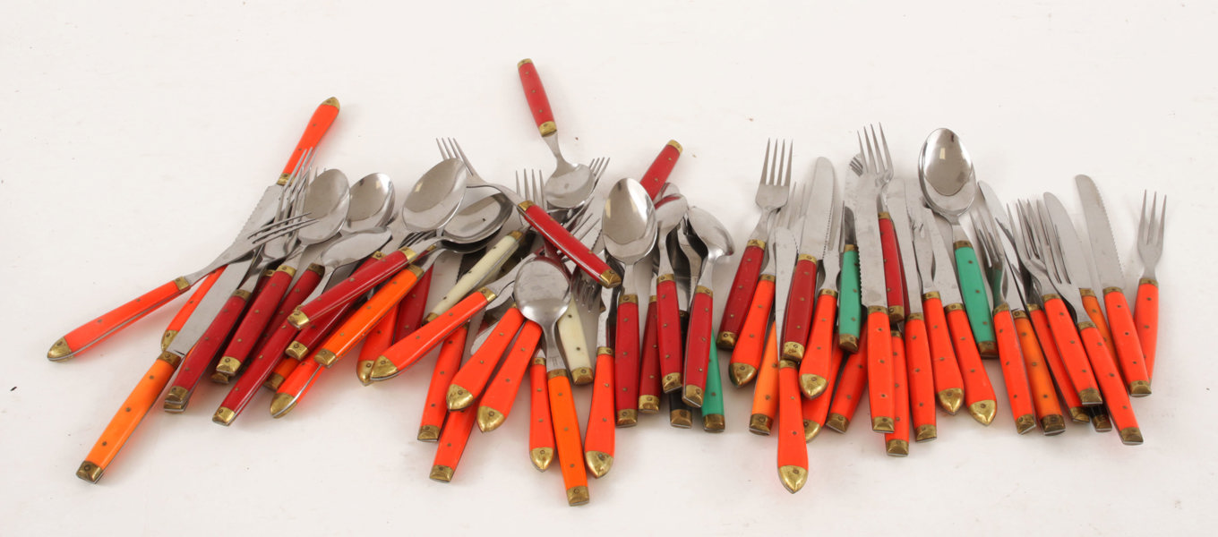 Bestickservisdelar 62st, Frankrike, 