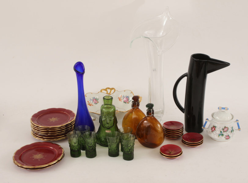 Parti glas och keramik