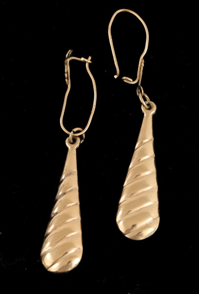 Örhängen ett par, 14k