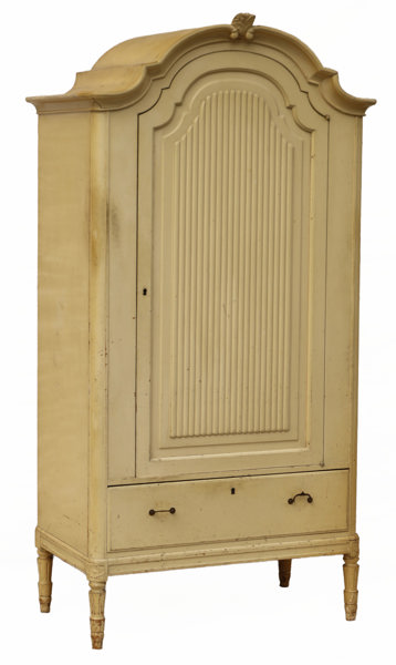 Klädskåp, 1900-talets första hälft