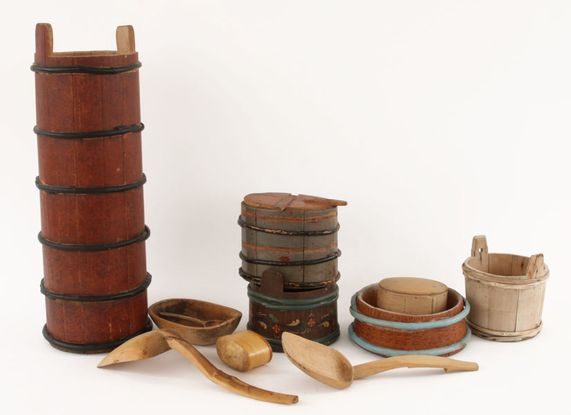 Parti allmogeföremål, bl.a. 1800-tal