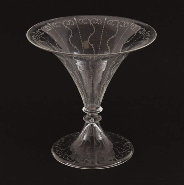 Vas, Edward Hald för Orrefors, 1900-talets första hälft