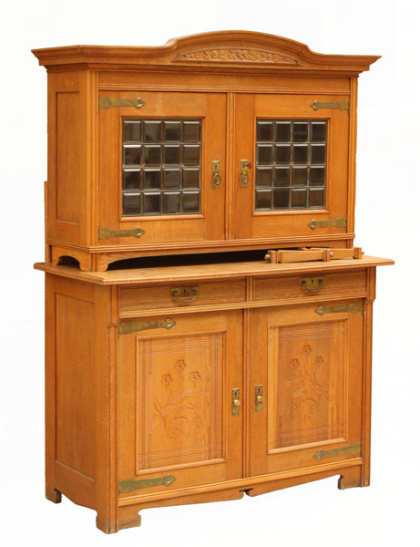 Skåp, jugend, 1900-talets början