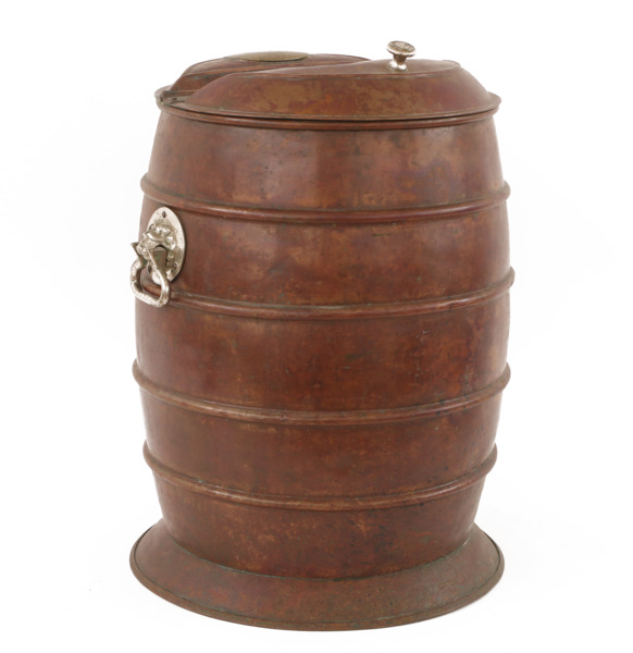 Vattentunna, daterad 1895