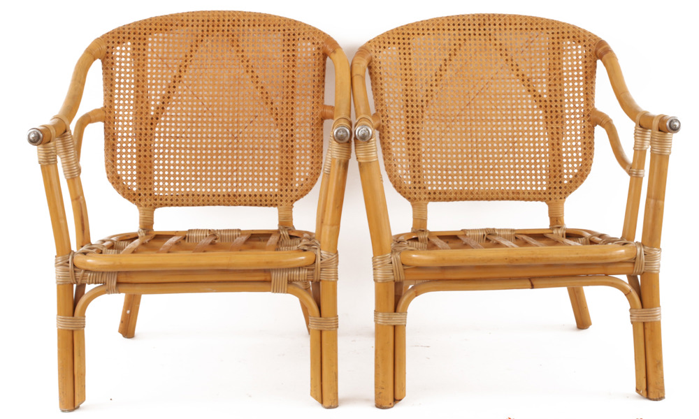 Fåtöljer ett par, 19/2000-tal