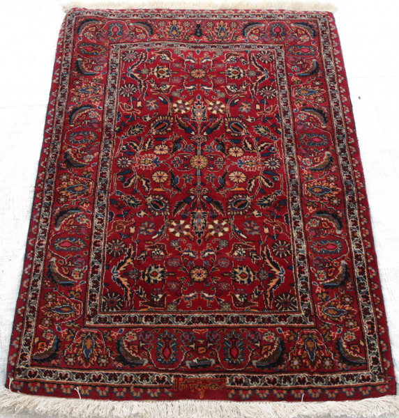 Handknuten matta, orientalisk