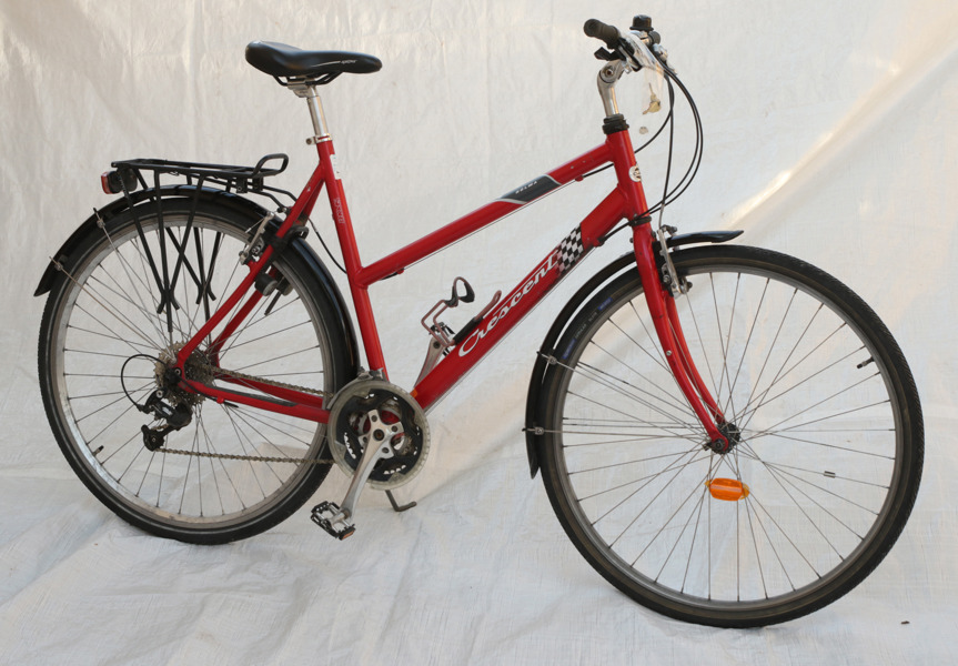 Damcykel, Crescent, Holma