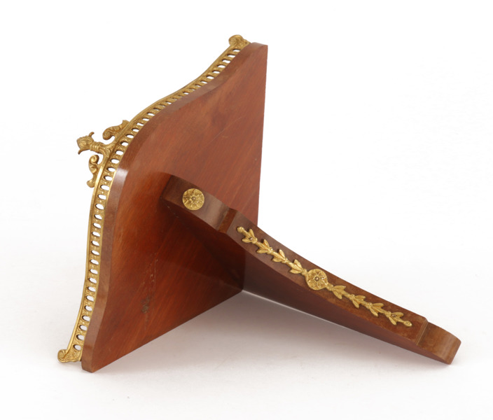 Hörnhylla, empirestil, tidigt 1900-tal