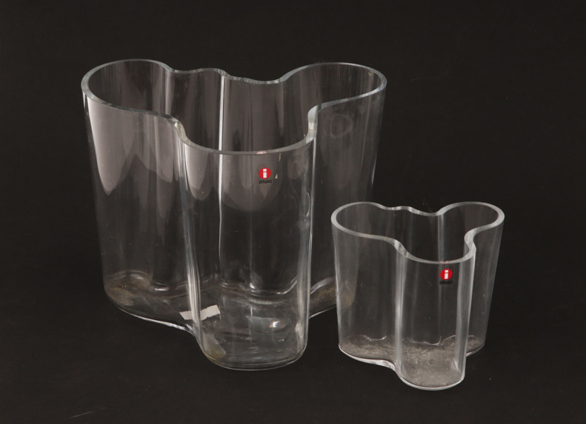 Vaser 2st, "Savoy", Alvar Aalto för Iittala