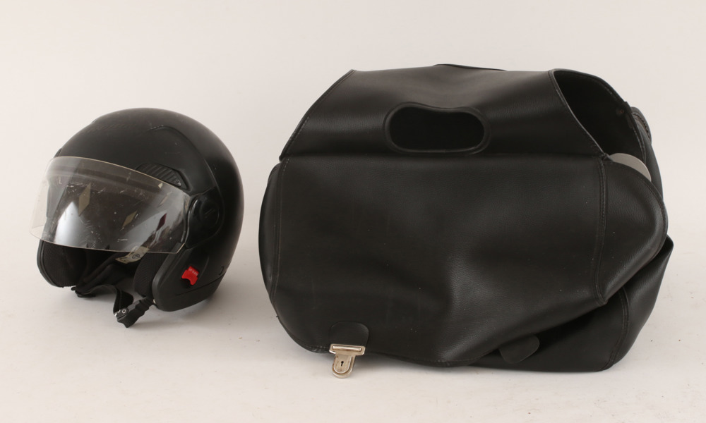 Motorcykelväska samt hjälm, Nolan