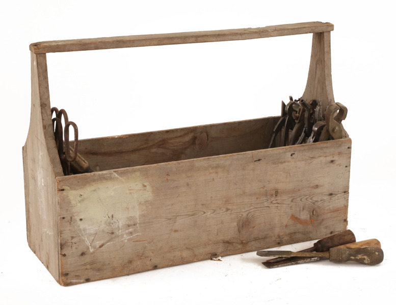 Parti äldre handverktyg