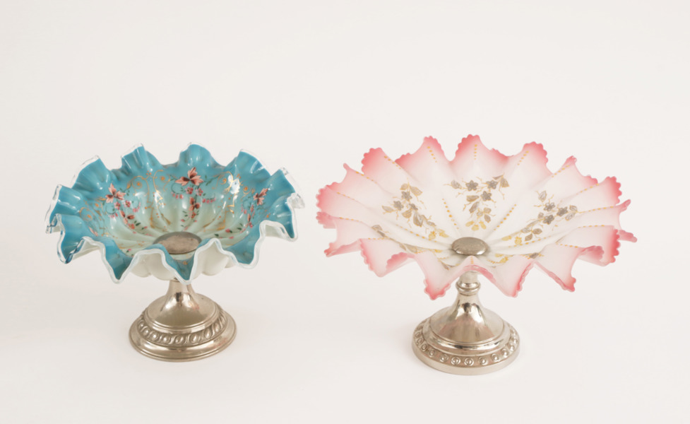 Uppsatsskålar 2st, tidigt 1900-tal