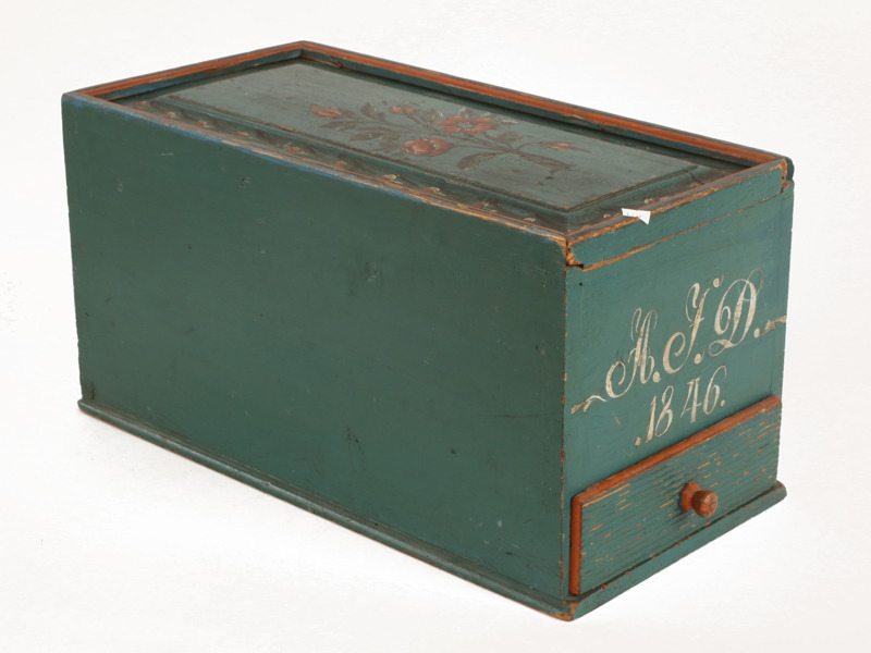 Låda, allmoge, daterad 1846