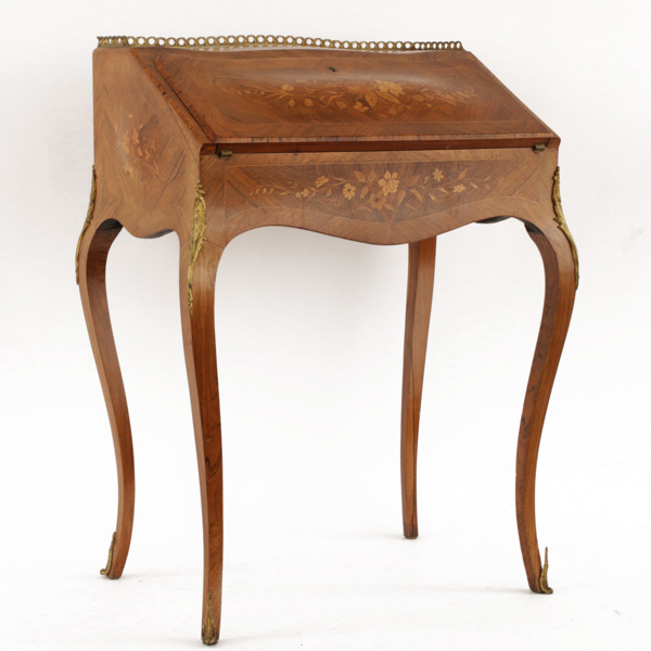 Sekretär, rokokostil, 1900-tal