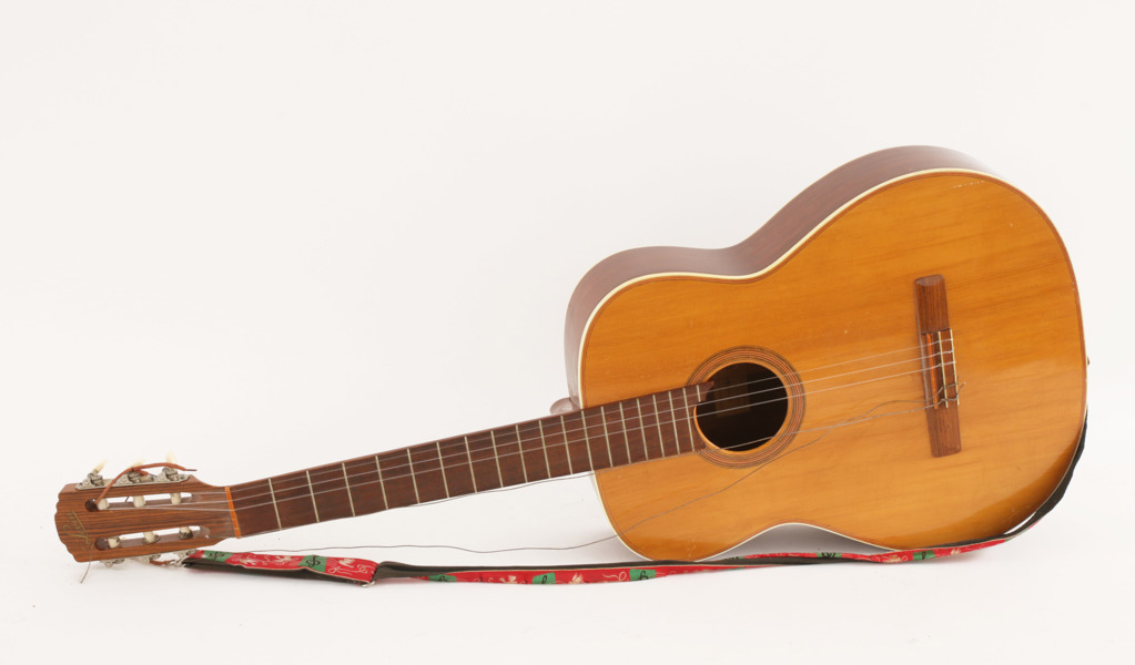 Akustisk gitarr, Levin, 1962
