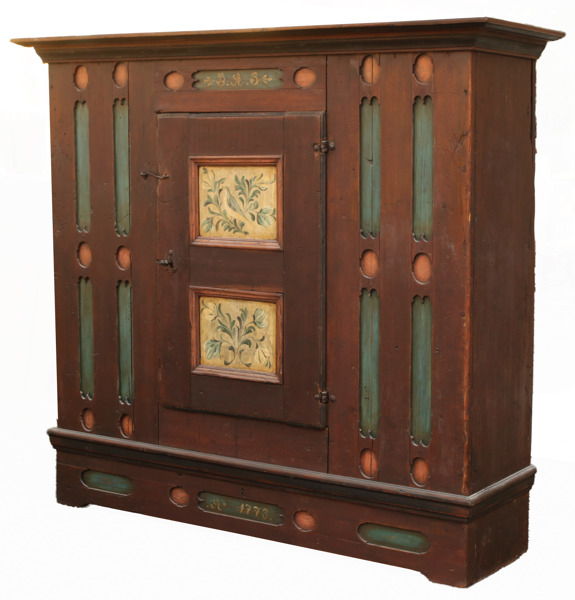 Skåp, allmoge, daterat 1773