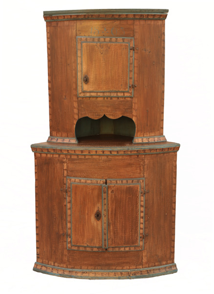 Golvhörnskåp, allmoge, daterat 1805