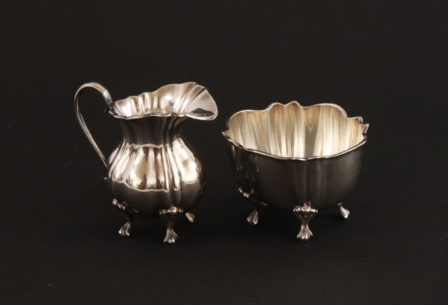 Gräddkanna och sockerskål, silver, 1900-tal