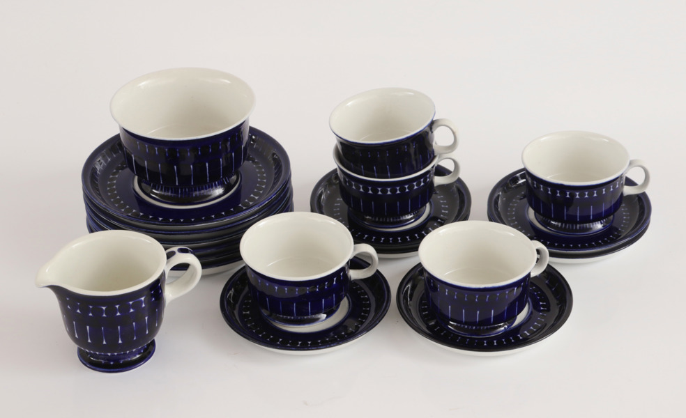 Servisdelar, "Valencia", Ulla Procopé för Arabia