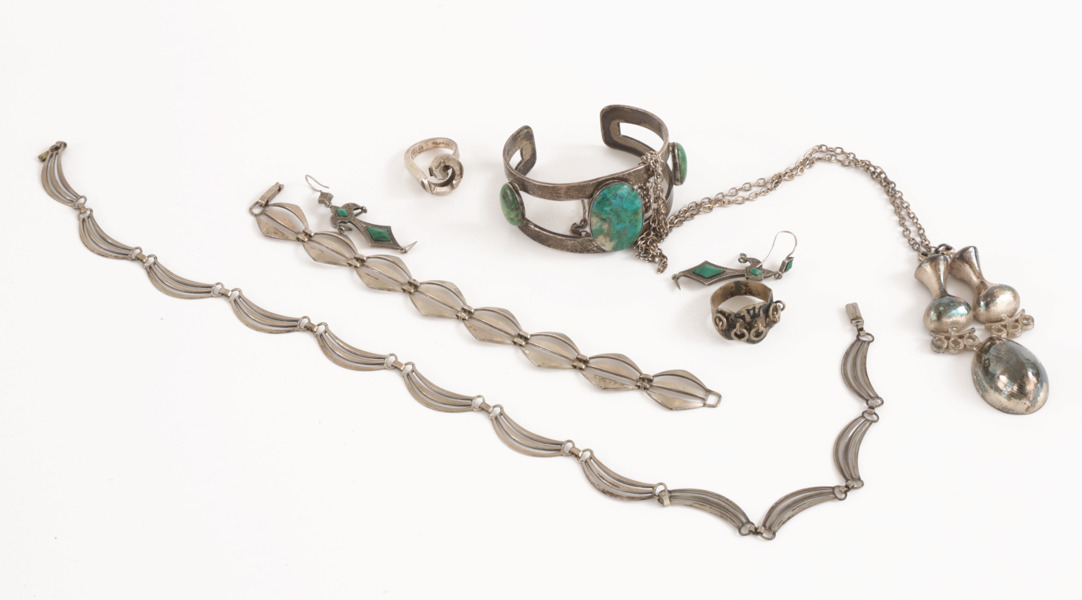 Silversmycken 8 delar