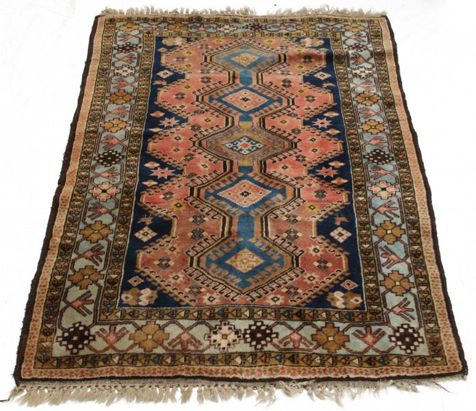 Handknuten matta, orientalisk