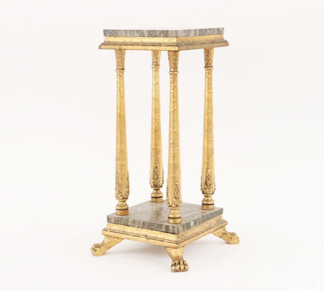 Piedestal, empirestil, 1900-tal