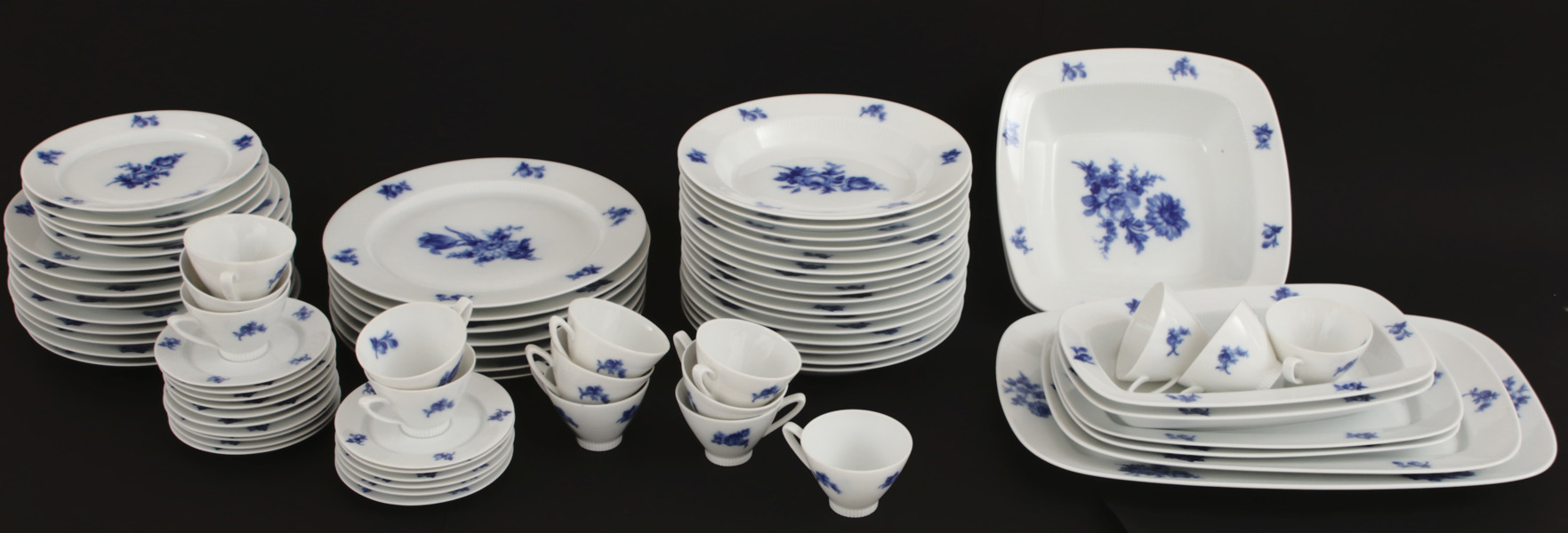 Mat- och kaffeservisdelar, KP Karlskrona