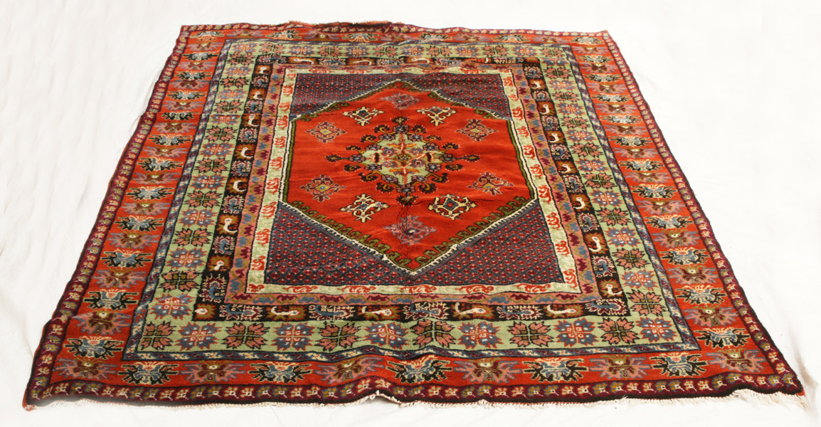 Handknuten matta, orientalisk