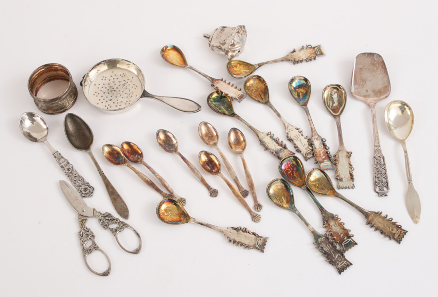 Parti silverföremål