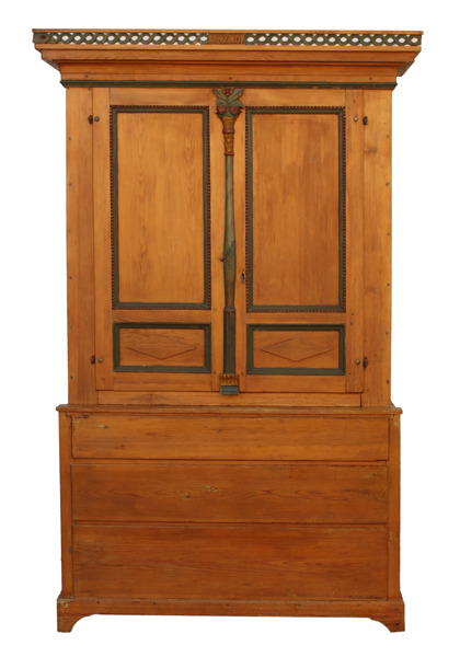 Skåp, gustavianskt, 1800-tal