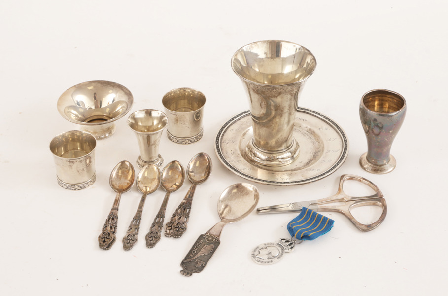 Parti silverföremål