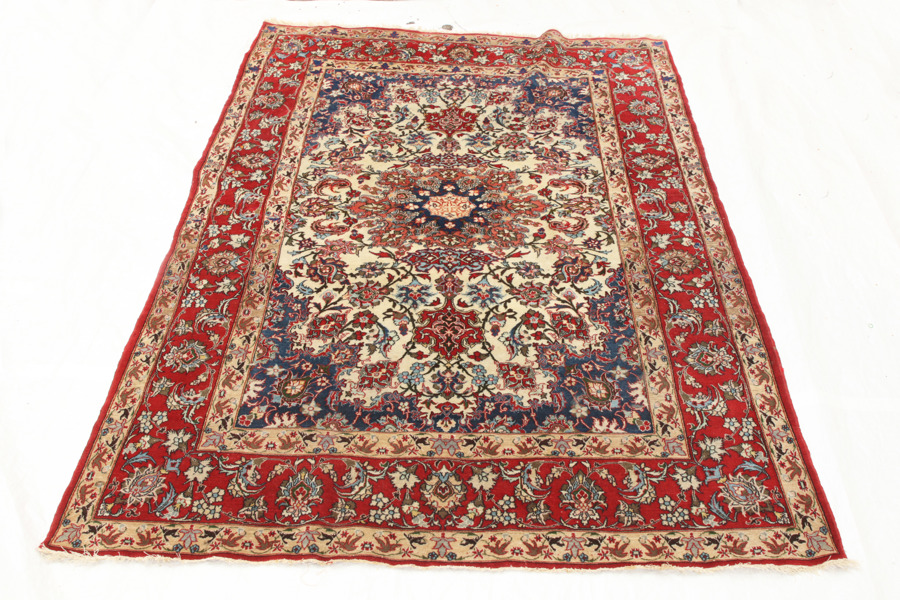 Handknuten matta, orientalisk