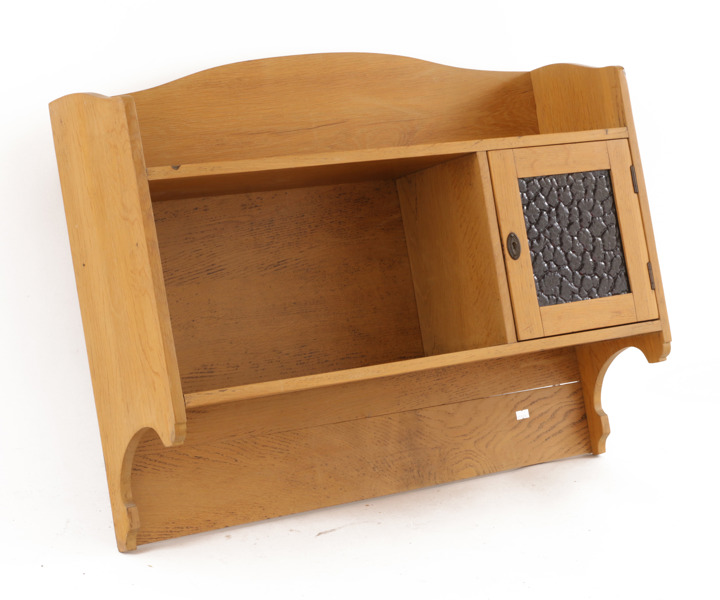 Vägghylla, jugend, 1900-talets början