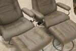 Fåtöljer med fotpall, ett par, "Stressless", Ekornes, Norge