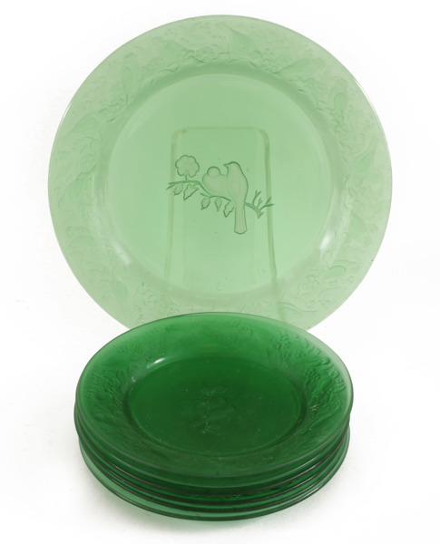 Uppläggningsfat och 6st assietter, 1900-talets första hälft