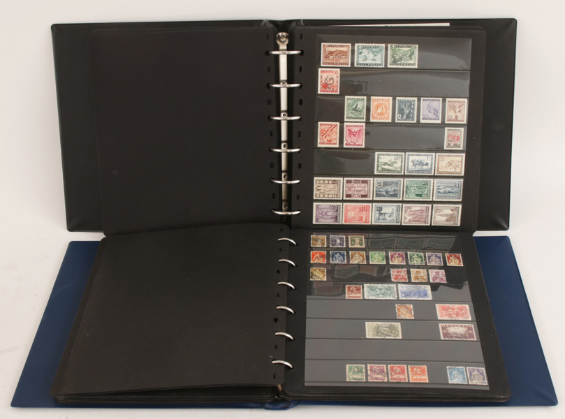 Album med frimärken 2st