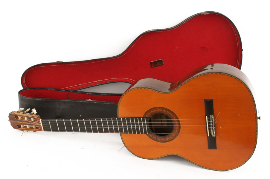 Akustisk gitarr, Hoyer