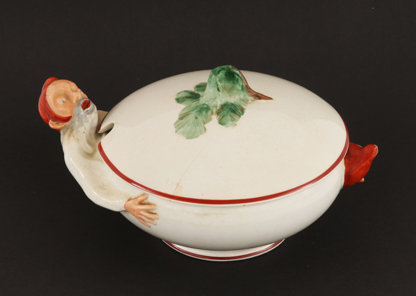 Terrin med lock, Alf Wallander för Rörstrand, tidigt 1900-tal