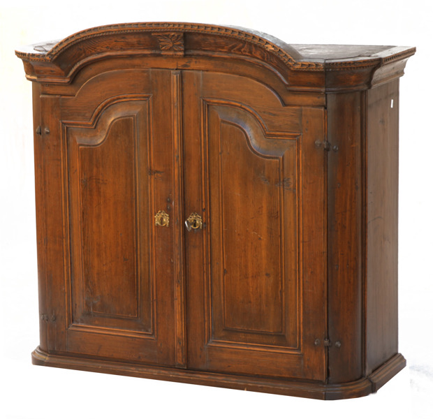 Överskåp, rokoko, 1700-talets senare del