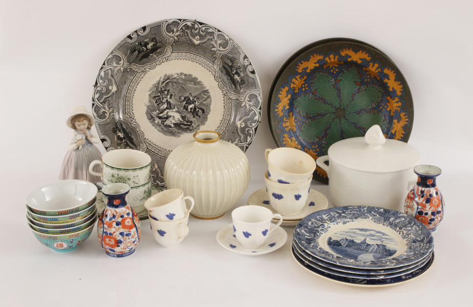 Parti porslin och keramik