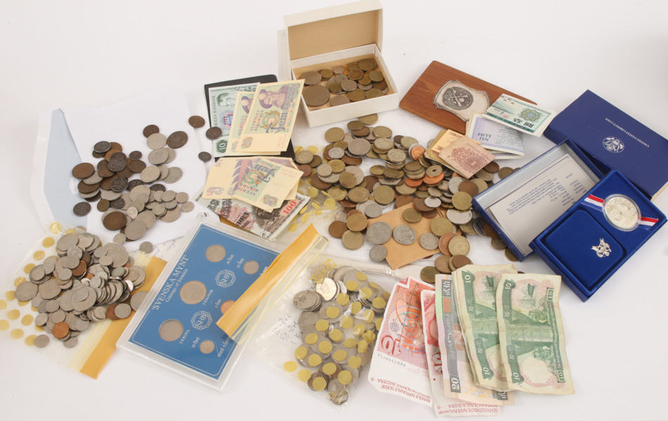 Parti mynt, sedlar och medaljer