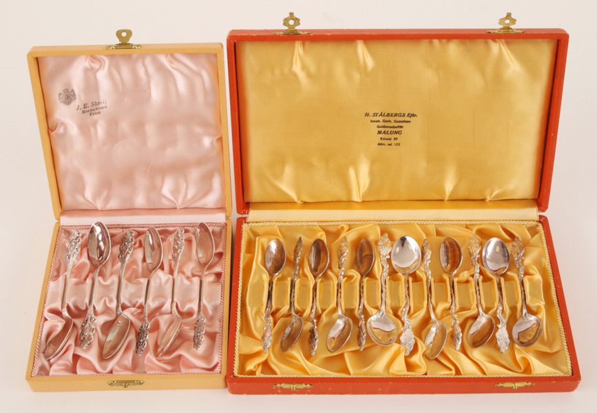 Moccaskedar 12+6, "Ulla Wiinblad" samt "Wiking Rose"