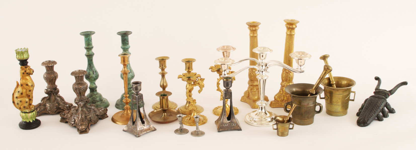 Parti ljusstakar, m.m.