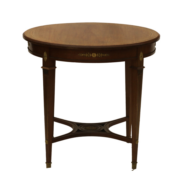 Bord, gustaviansk stil, 1900-talets första hälft