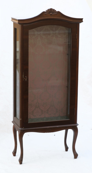 Vitrinskåp, rokokostil, 1900-talets andra hälft