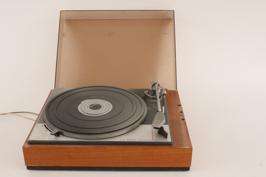 Skivspelare, Lenco, L75