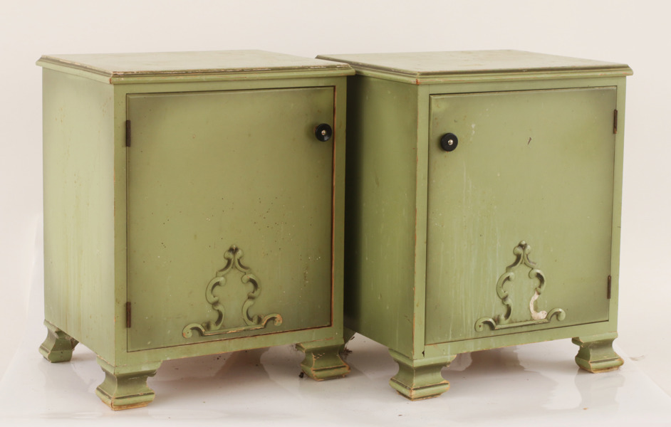 Nattduksbord ett par, 1900-talets första hälft