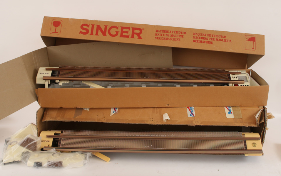 Stickmaskiner 2st, Singer, Memo 2 samt Memomatic