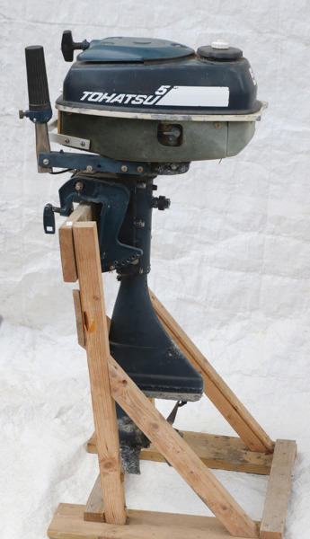 Båtmotor, Tohatsu 5